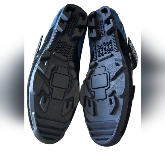 Answer Racing High Performance Footwear. - Picture 3 of 4